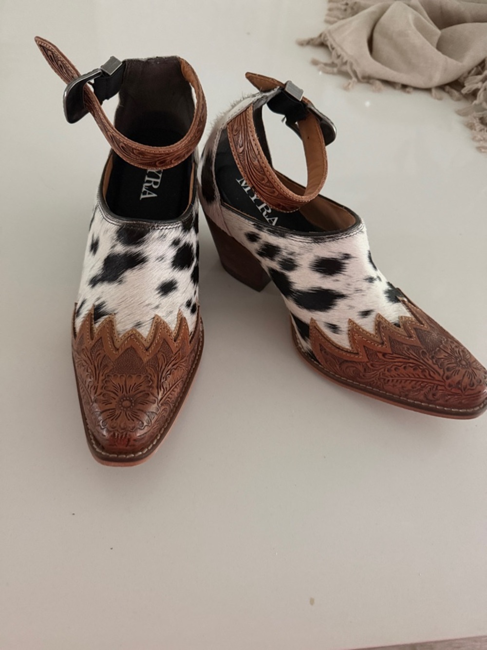 Boots/shoes? Leather & hide